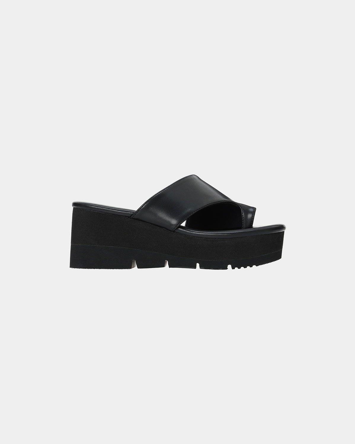Toe Hold Platform Sandals