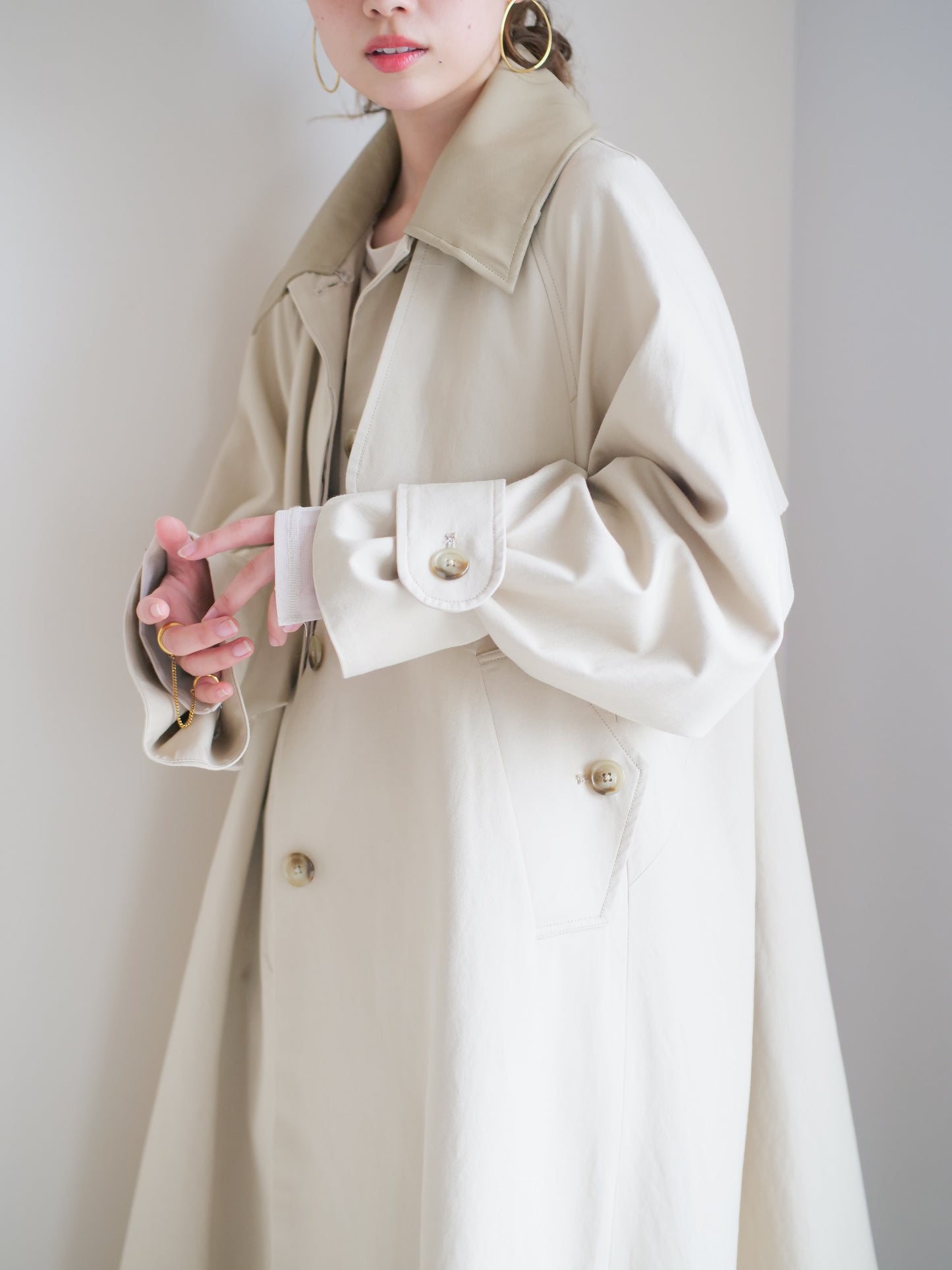 スウィッチカラースプリングコート