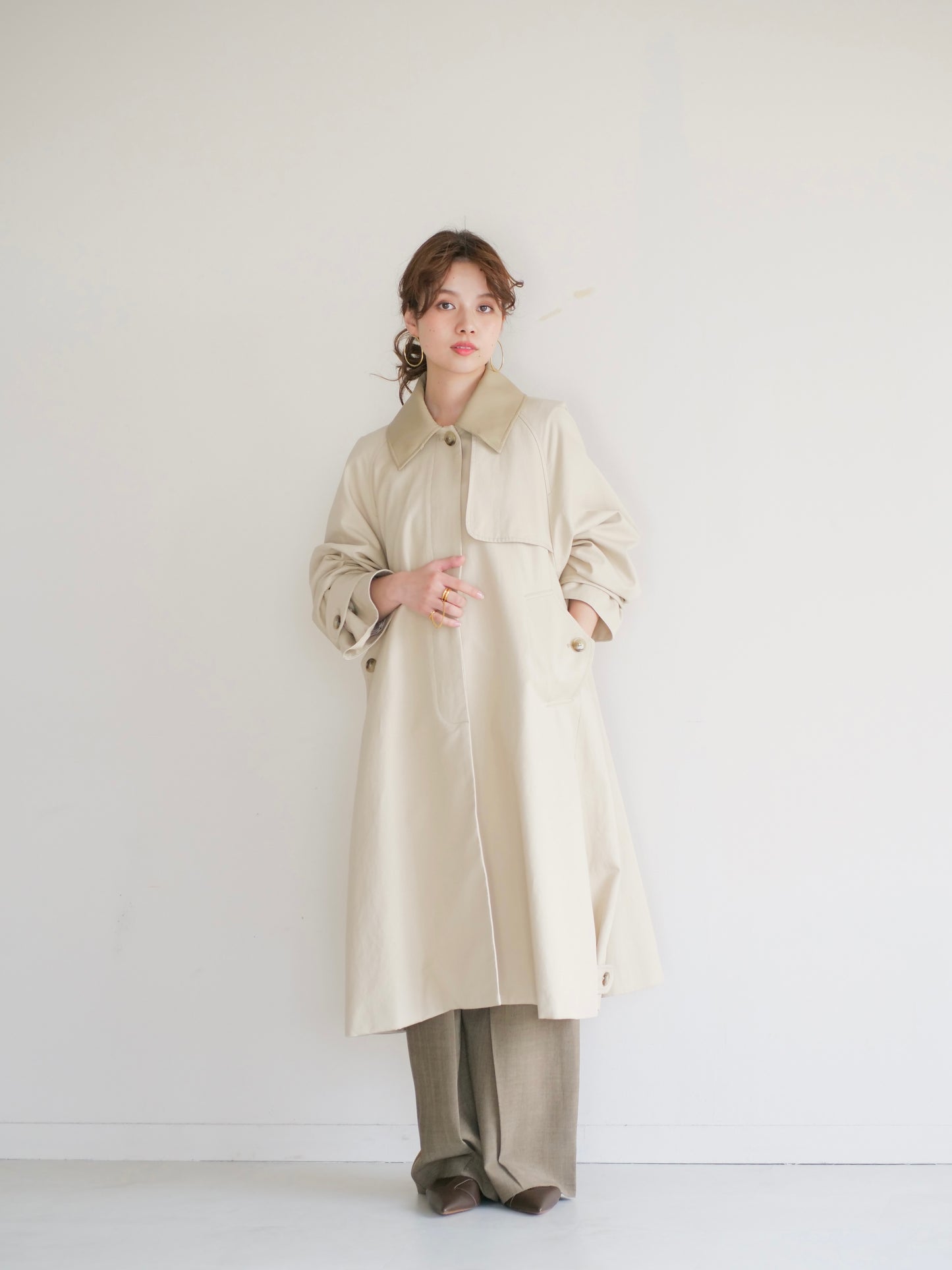 スウィッチカラースプリングコート