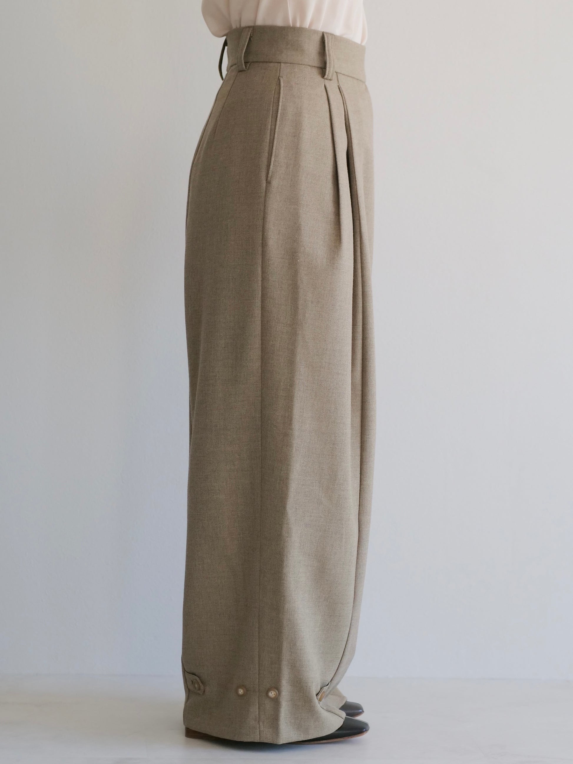 model:150cm (beige/short)