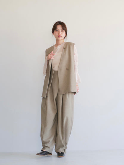 model:150cm (beige/short)
