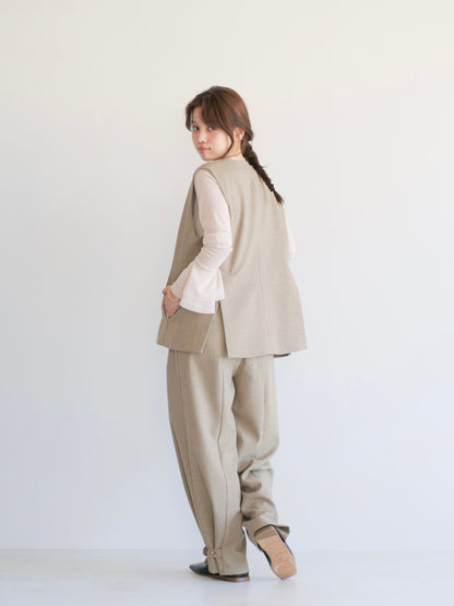 model:150cm (light beige/short)