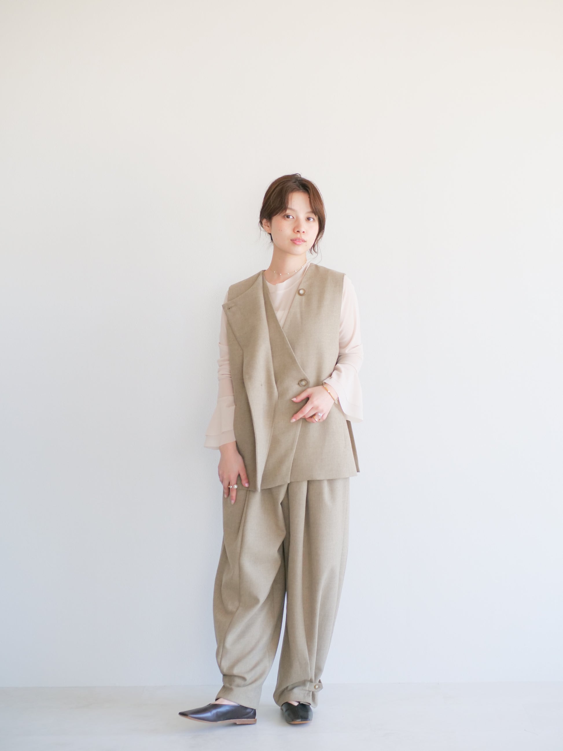model:150cm (beige/FREE)