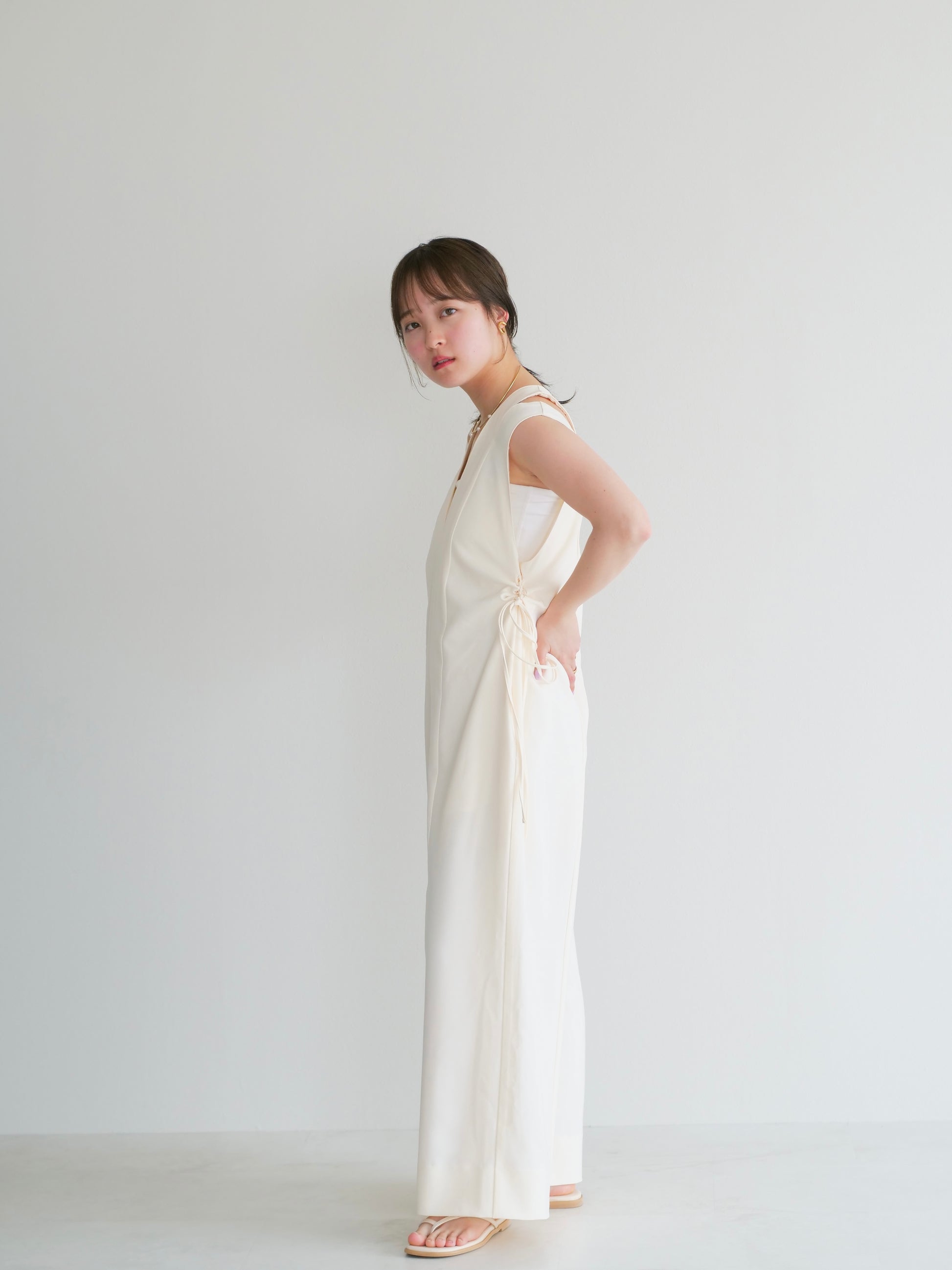 model:148cm (ecru/short)