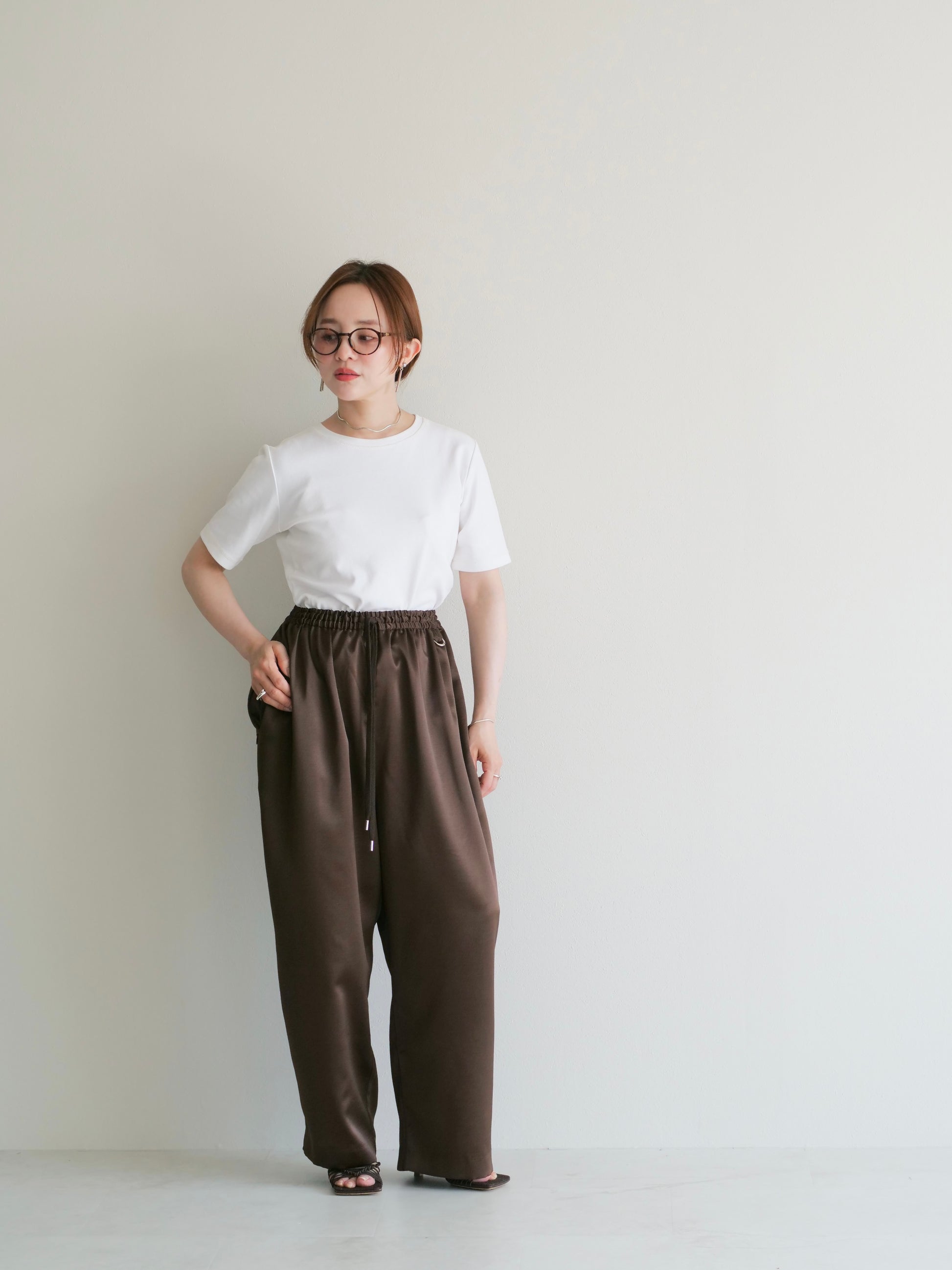 model:145cm (brown/short)