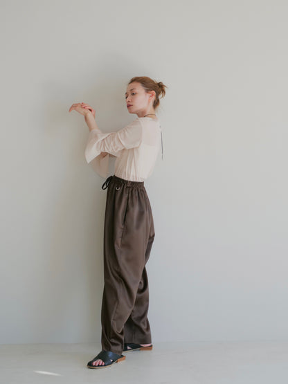 model:153cm (brown/long)