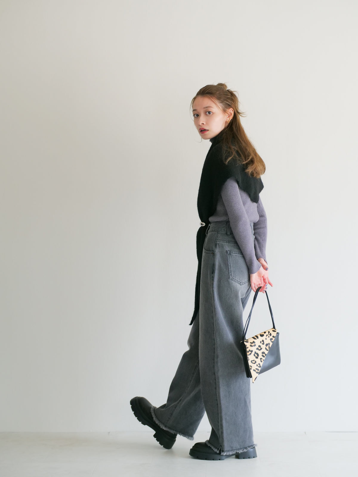 model:153cm (black/FREE)