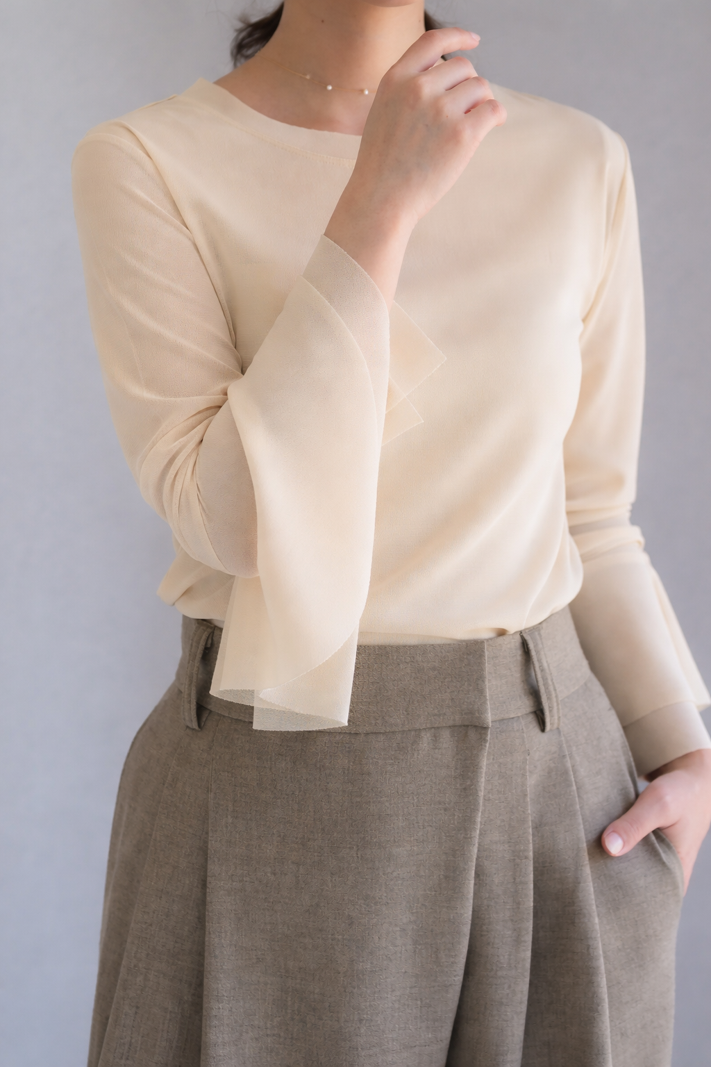 beige