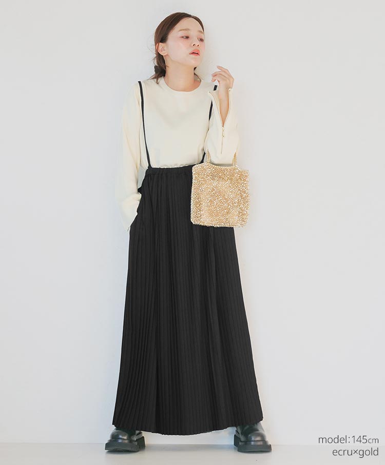zip detail knit tops