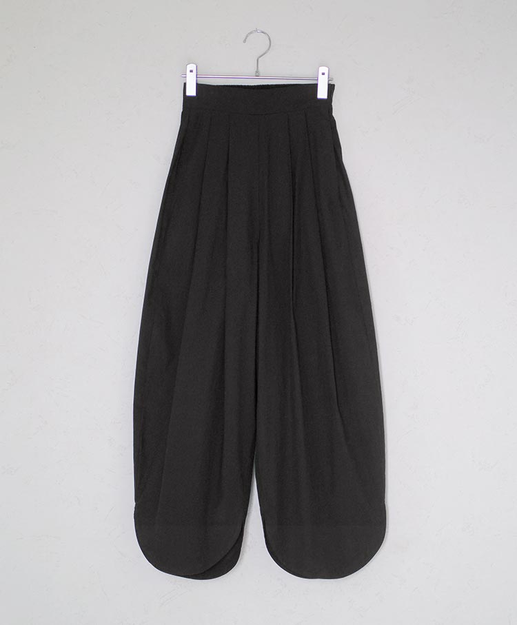 balloon pants