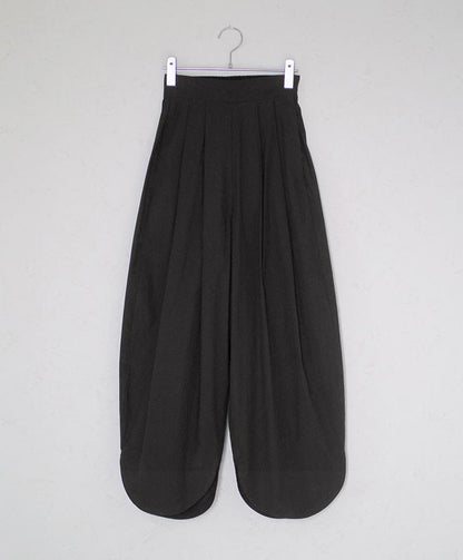 balloon pants
