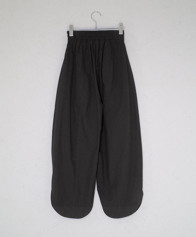 balloon pants
