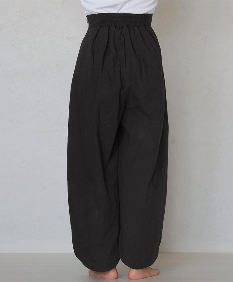 balloon pants
