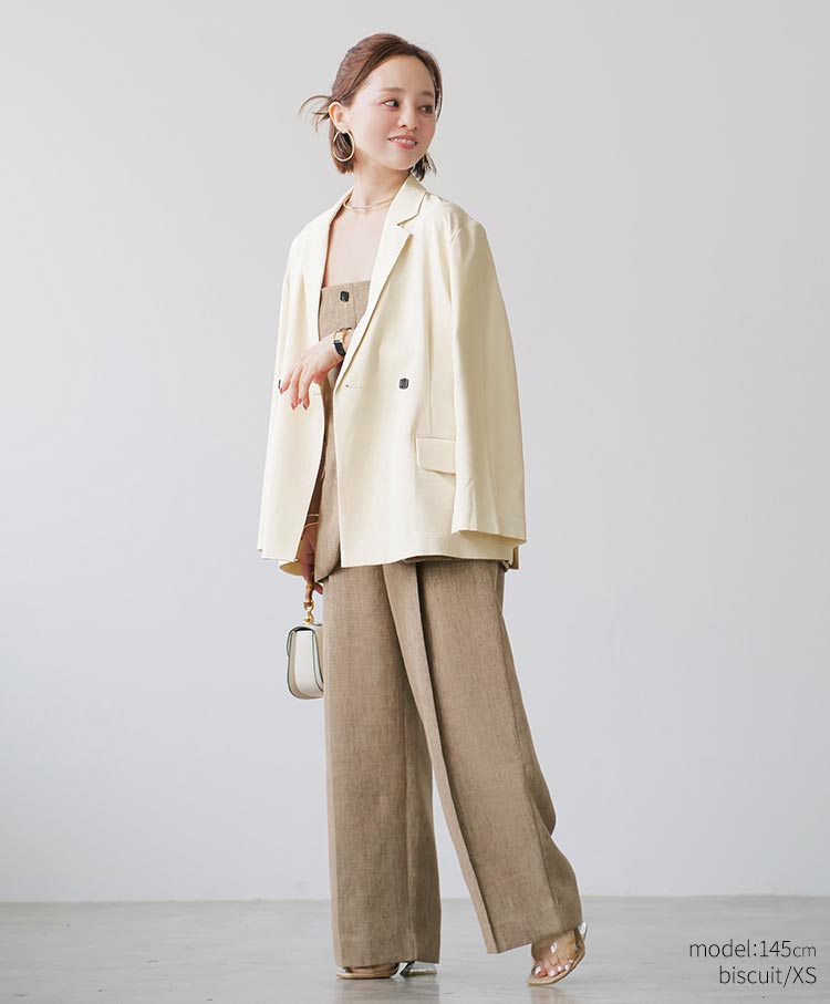 Single tuck pants