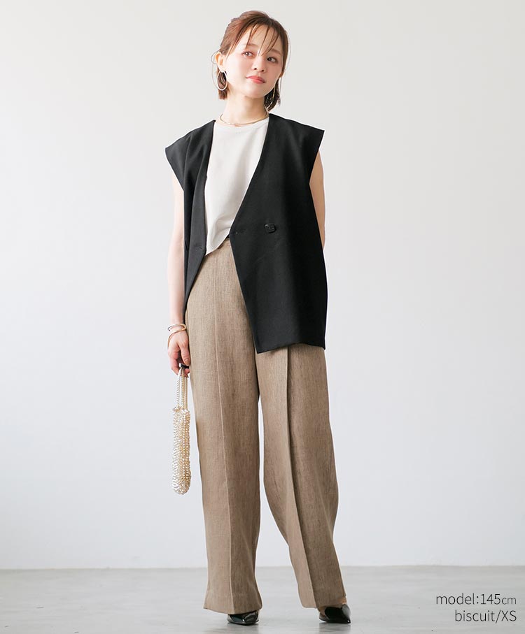 Single tuck pants