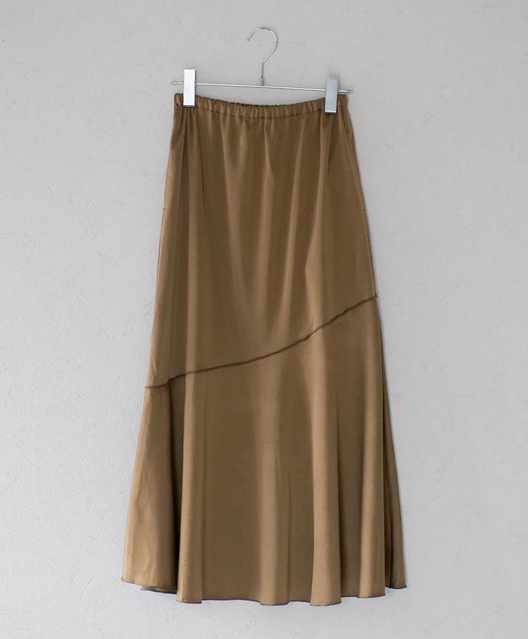 UNLIENS アンリアン　tie skirt　カーキ色 khaki UNLIENS アンリアン tie skirt カーキ色 khaki